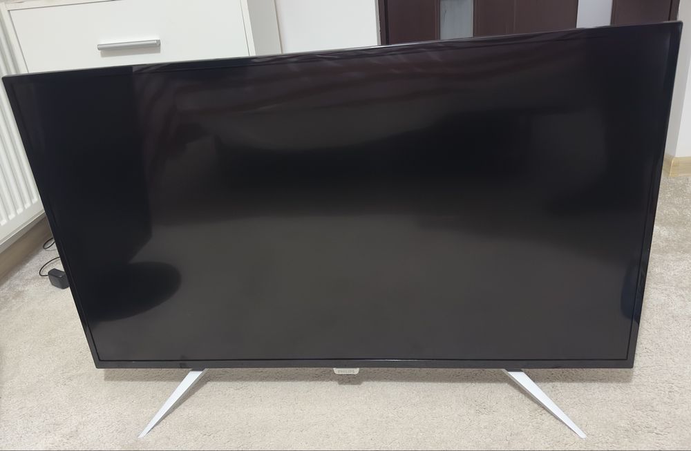 Monitor Philips BDM4350UC, 43” 4K IPS, stare impecabilă
