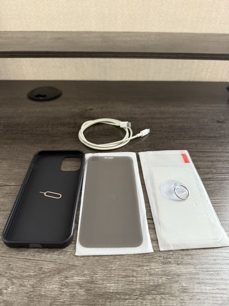 Запазен iPhone 12 128GB