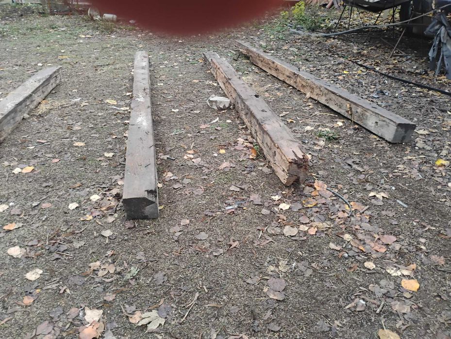 Дървени греди 20х20 см. 4 метра от 1908 година (много добро състояние)