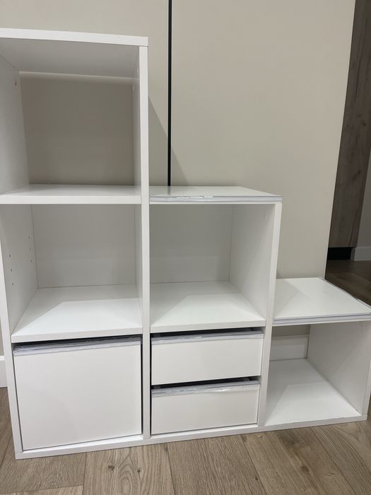 Комод белый, стеллаж