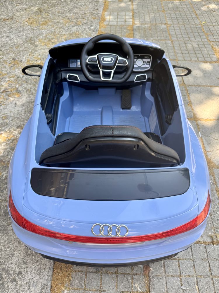 Акумулаторна кола Audi RS e-tron GT