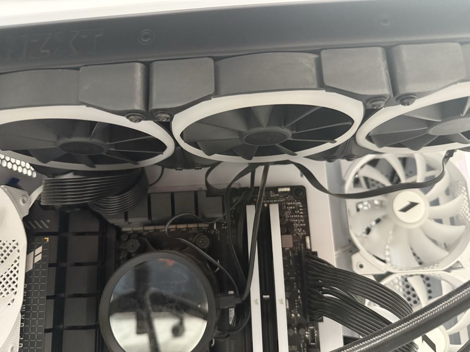 NZXT Kraken x73 AIO 360mm