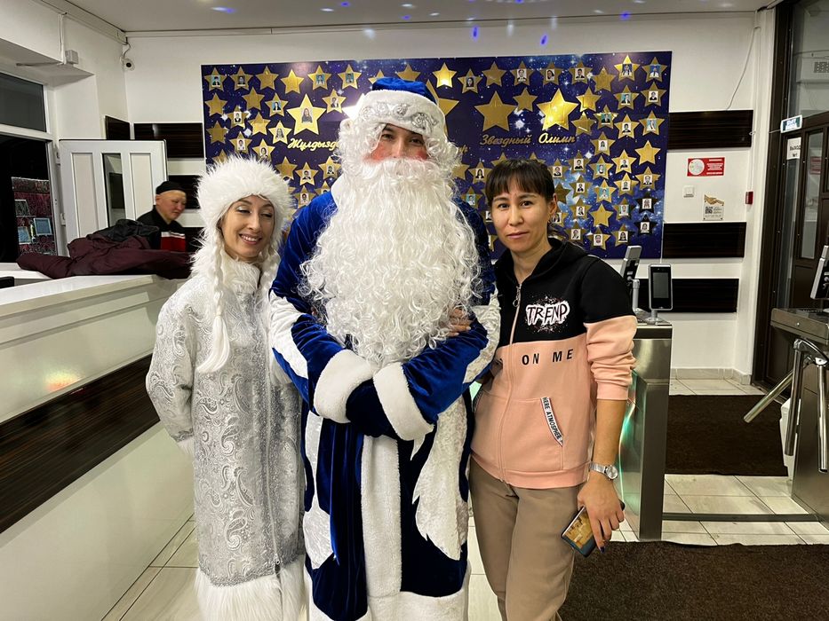 Кастюм дедамороза и снегурочки