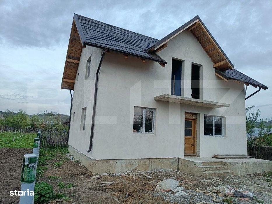 Casa individuala 4 camere, 106 mp, teren 500 mp, sat Brebu