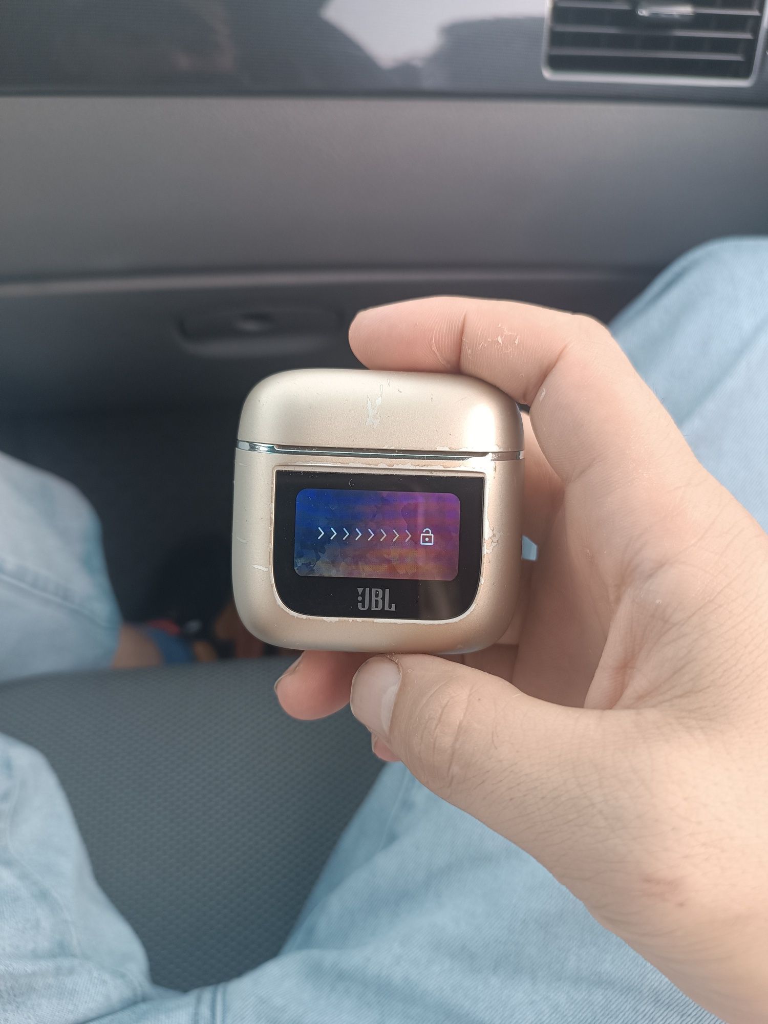 Jbl Airopots sotiladi
