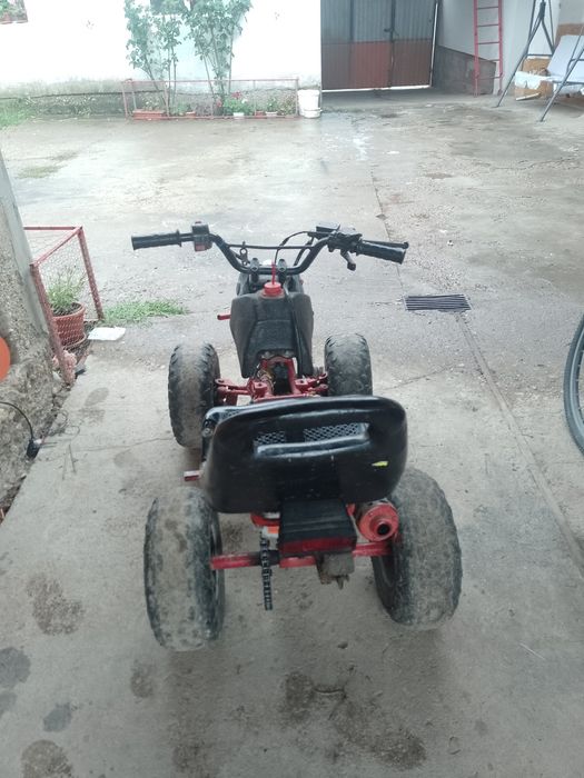 Vând ATV 48cc și bicicleta cu motor de 80cc
