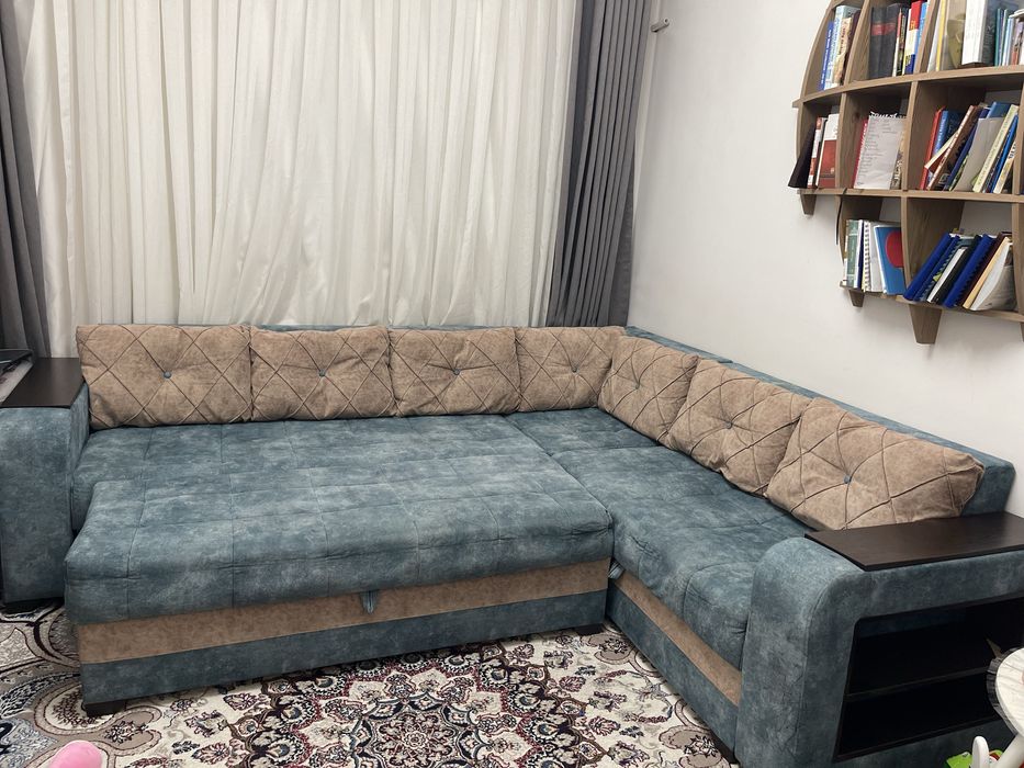 Divan sotiladi shoshilinch! Holati zo’r