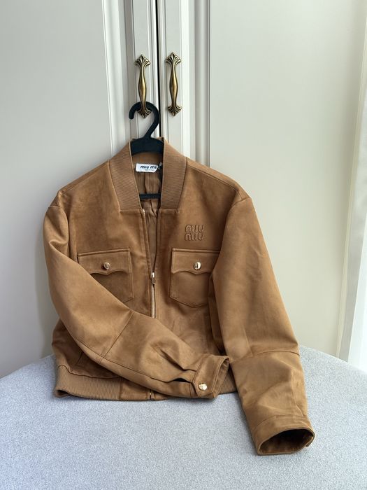 Продам куртку бомбер Миу миу люкс