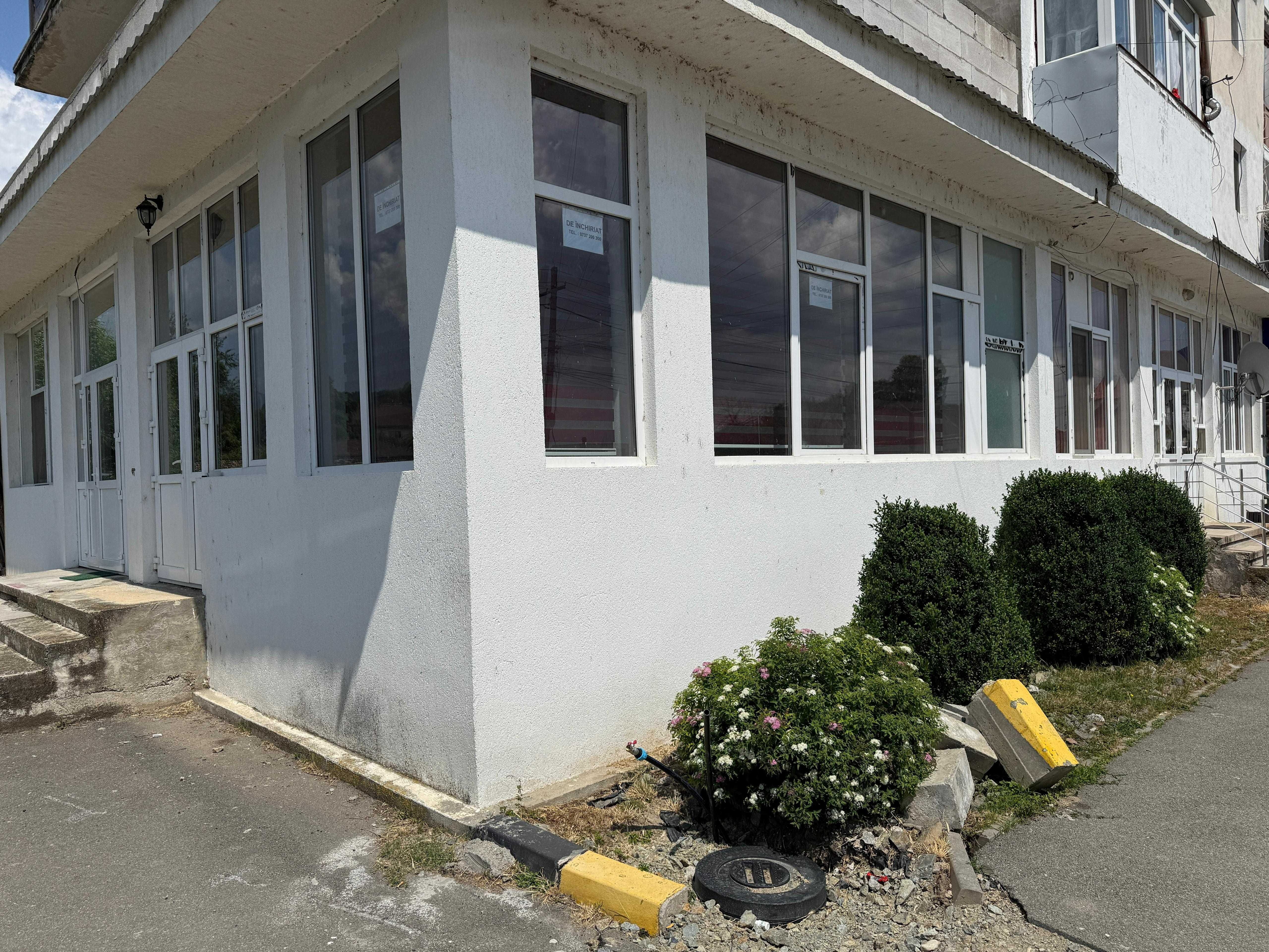Spațiu comercial de închiriat în Novaci. Zonă ultracentrală.