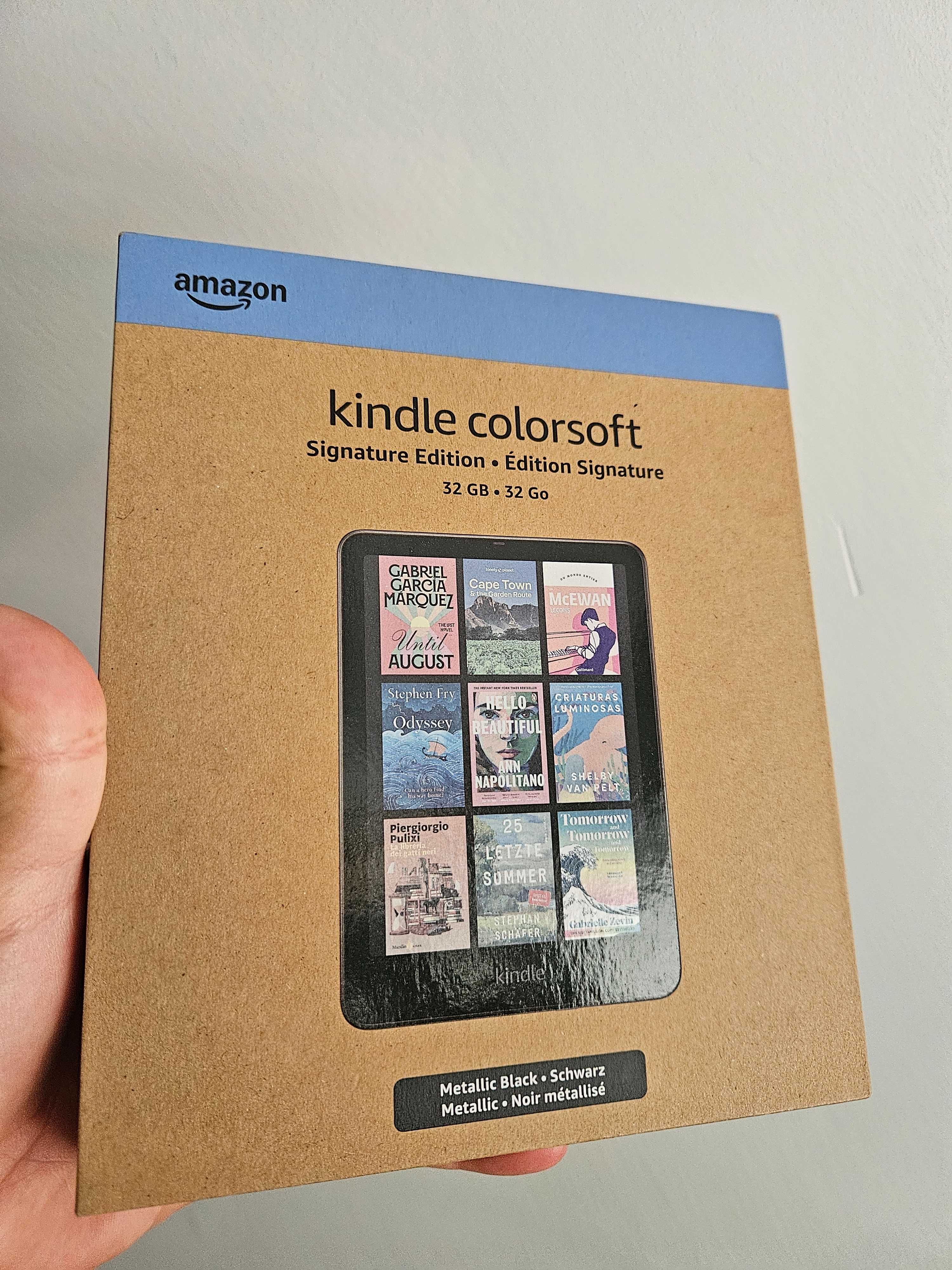 Tableta Kindle Colorsoft nou la cutie.
