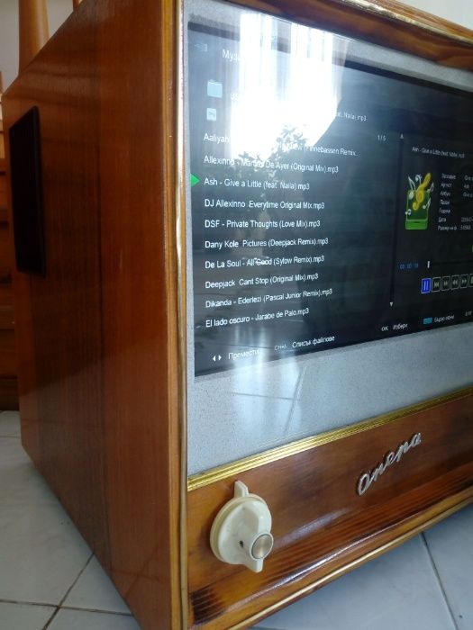 Телевизор Опера / LED Crown 19