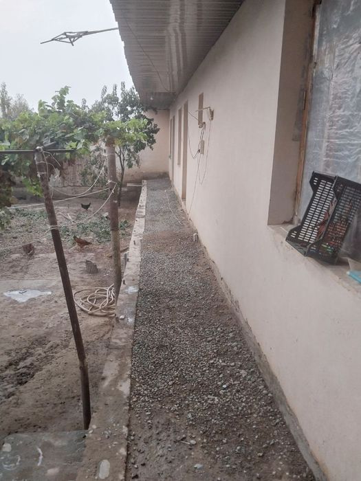 3 sotix 2 etajli hovli joy sotiladi