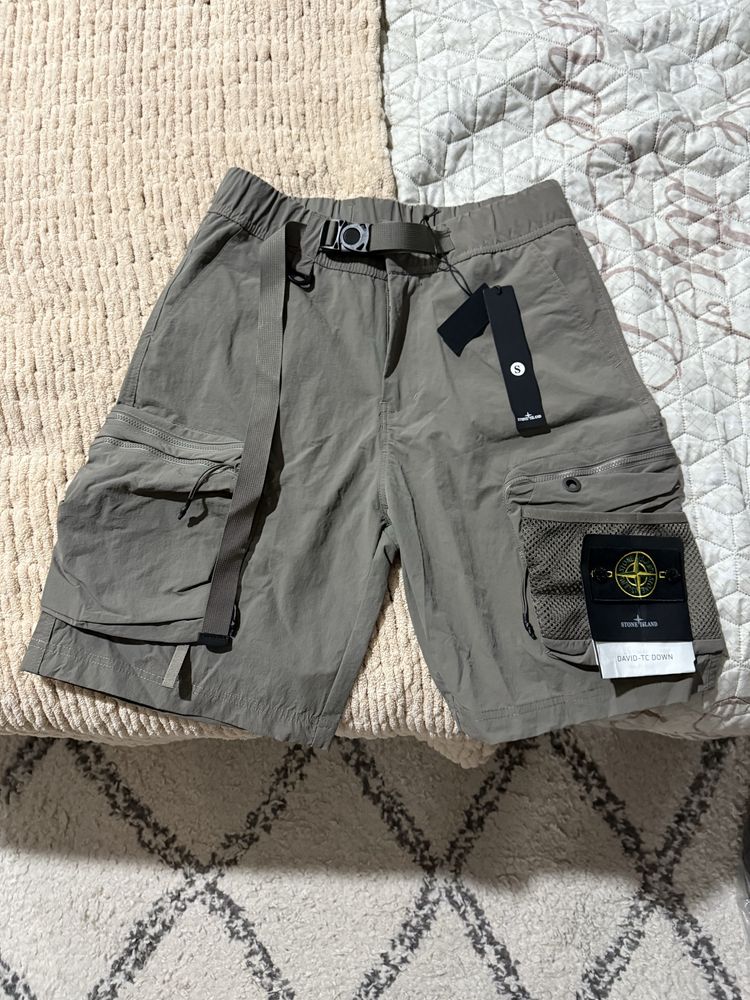Stone island cargo shorts