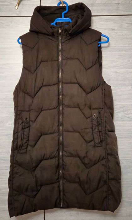 Vand geaca tip vesta negru