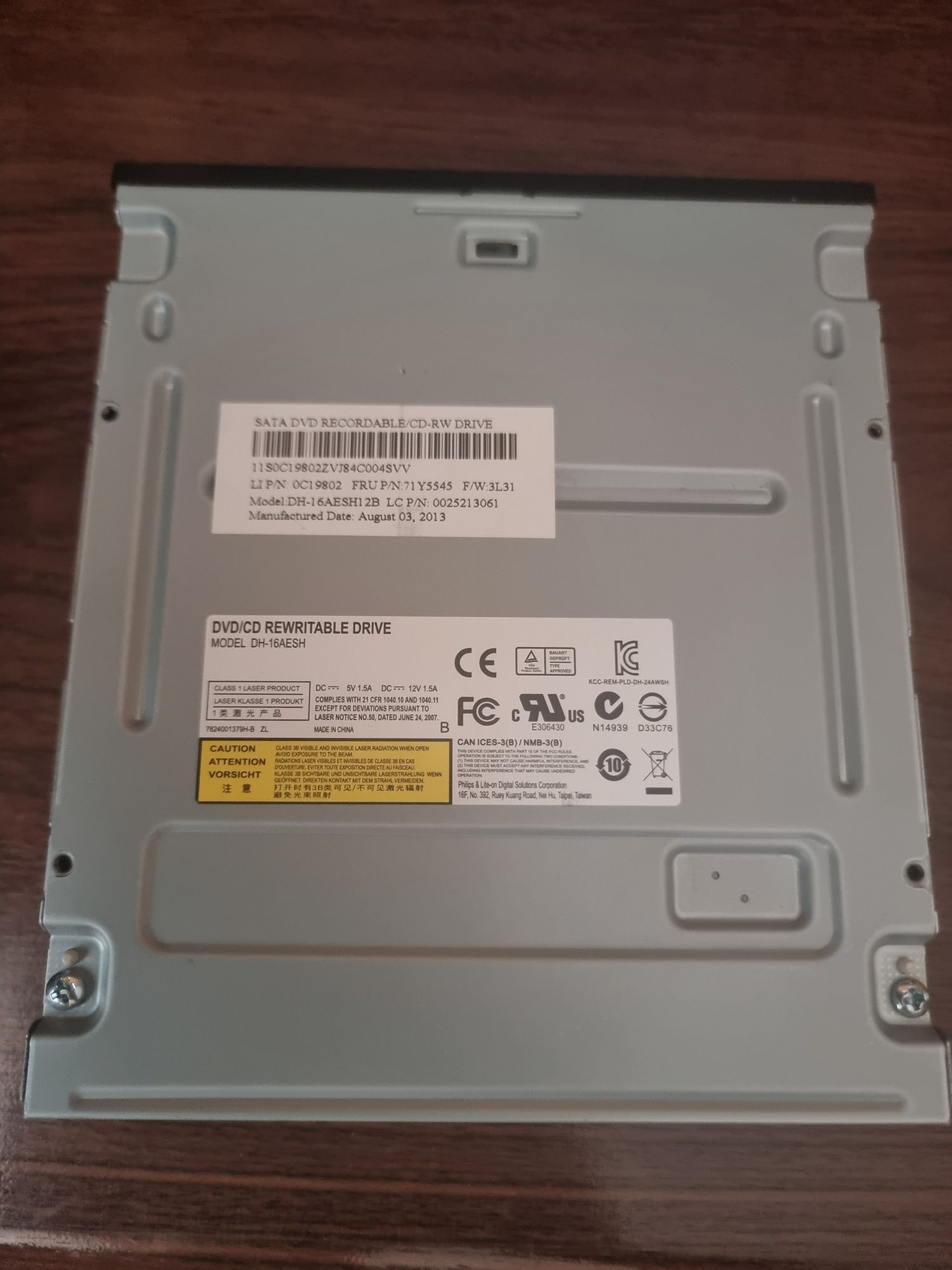 DVD/CD записвачка Rewritable DRIVE MODEL DH-16AES
