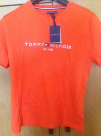 Нова тениска оранжева TOMMY HILFIGER .