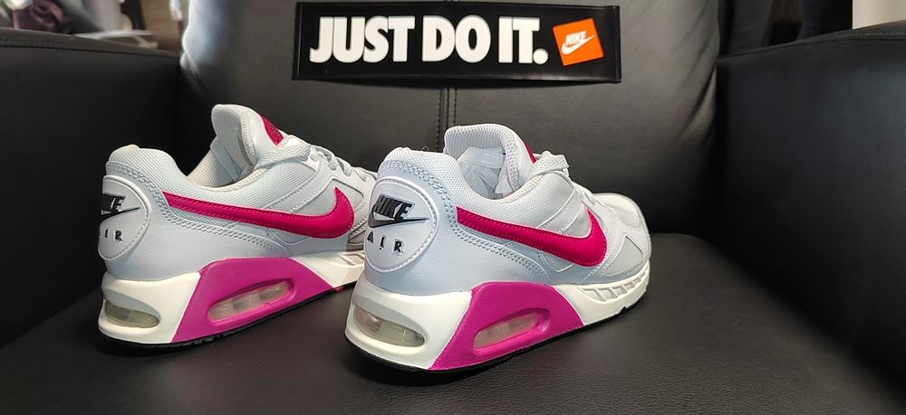 Nike Air Max Ivo, номер 38