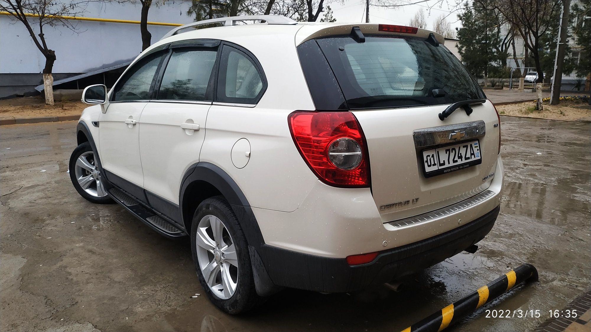 Продам Chevrolet Captiva 2   2.4  2011г