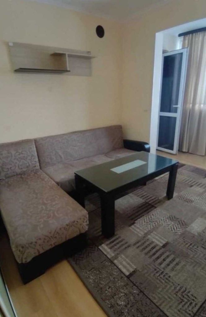 Продава се Едностаен апартамент в Шумен, Пазара - 45 кв.м за 1417 €/кв.м - Снимка #1