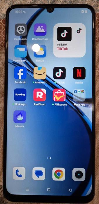 Продавам Realme Note 60