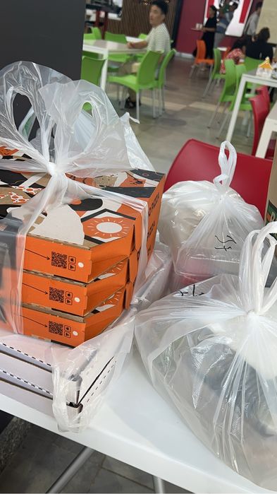 Продам черная туфли