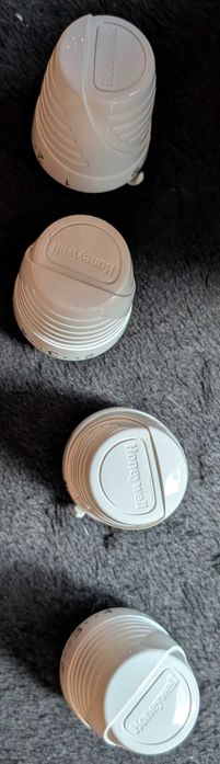 Термостатни глави за радиатор Honeywell Thera 4 Classic