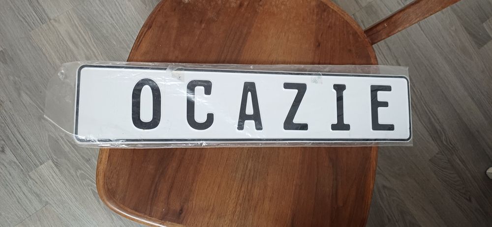 Placuta din metal personalizata