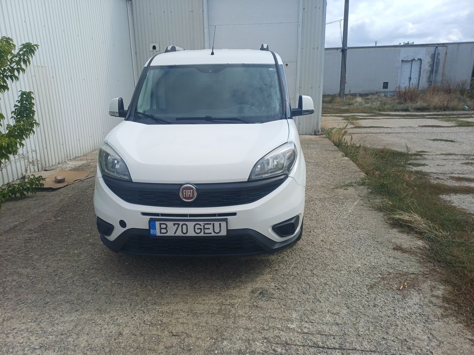 Vând Fiat Doblo 7 locuri 2015 Lodgy