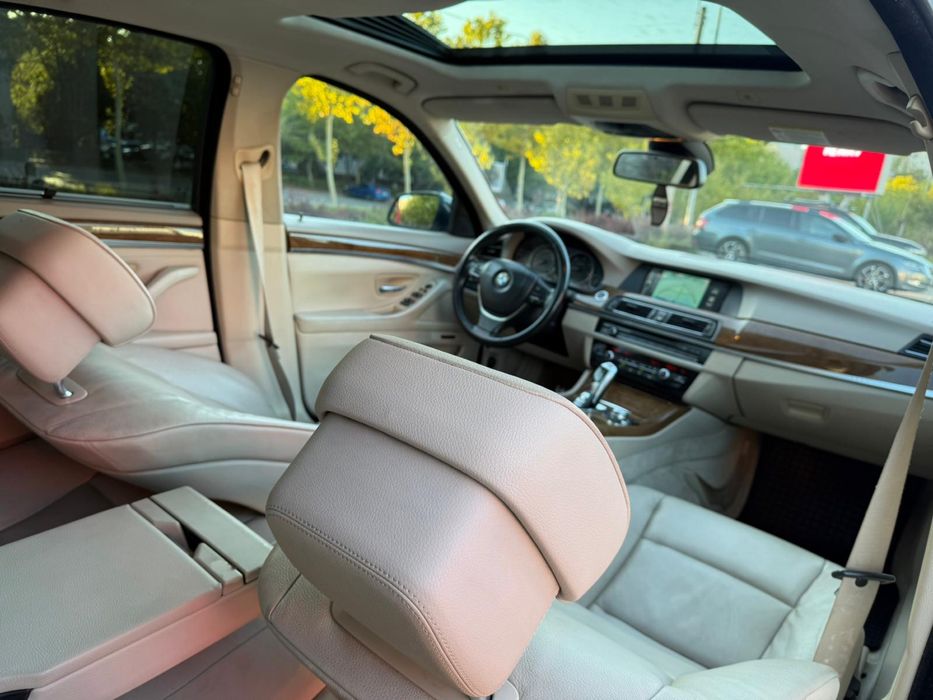 Bmw Seria5 F10 530d 245cp /trapa//head-up//