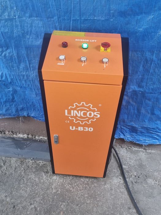 Vand 2 Elevatoare + banc de testare frane