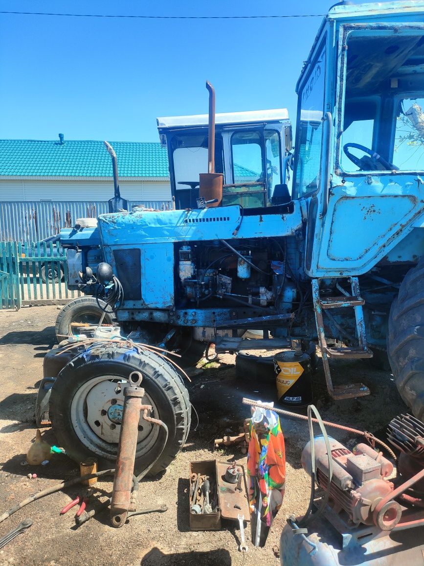 Продам трактора МТЗ 82 и Т28