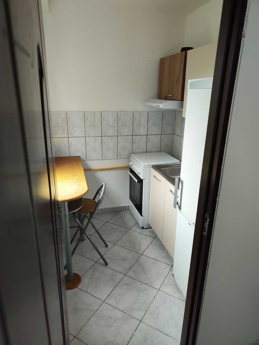 De inchiriat apartament renovat – Calea Șagului, Piața Doina