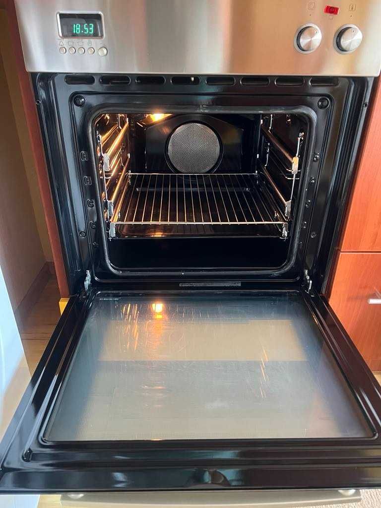 Фурна за вграждане Gorenje, модел В7575