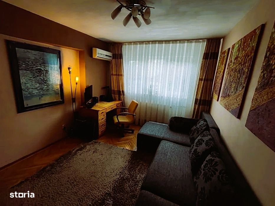 Apartament 3 camere B-dul Dacia