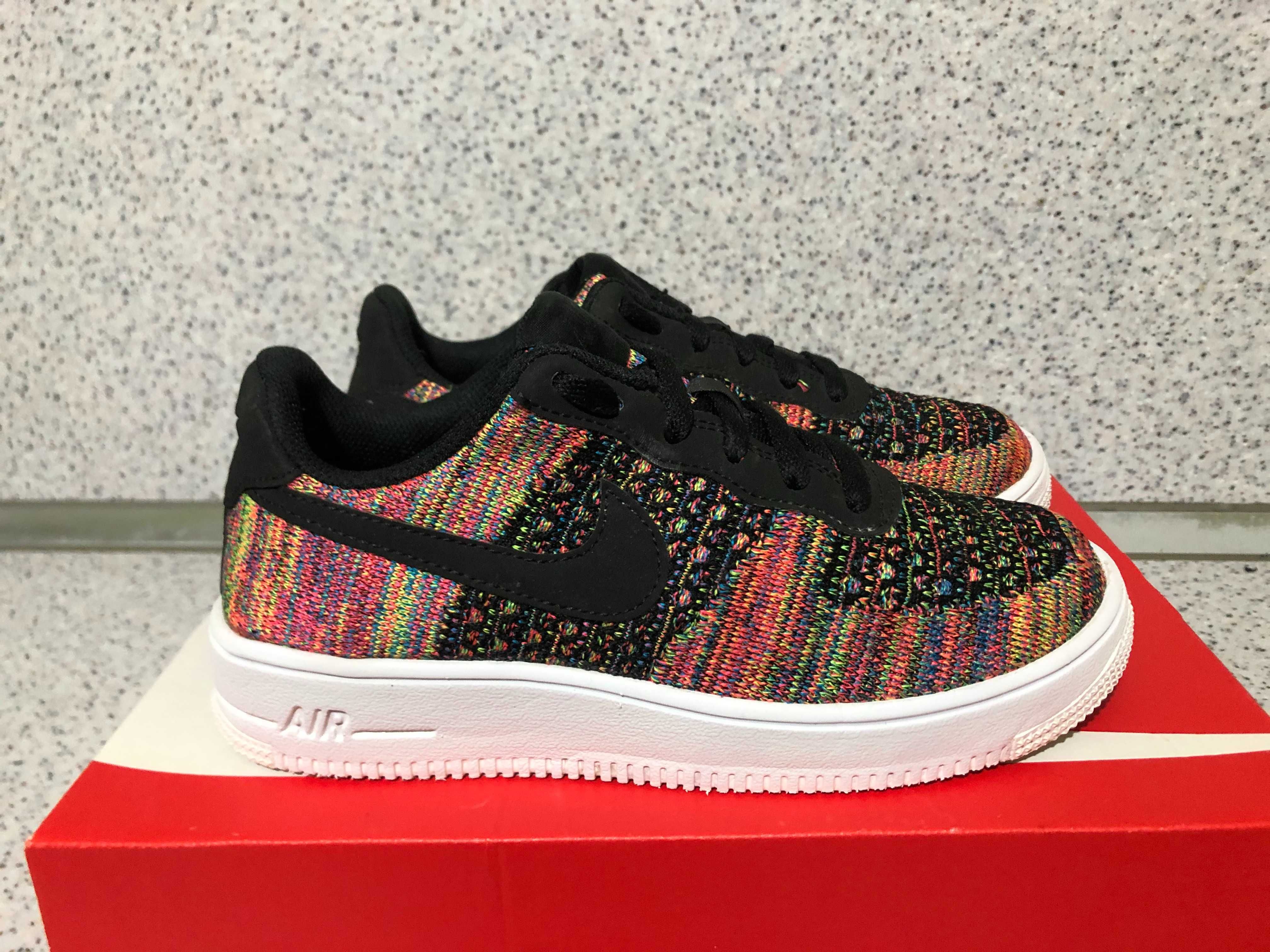 ОРИГИНАЛНИ *** Nike Air Force 1 Flyknit 2.0 / Hyper Pink Multicolor