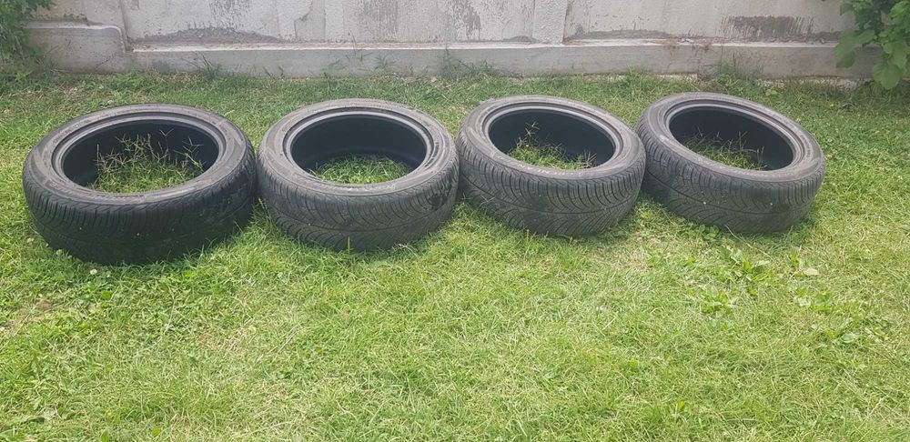 Anvelope All Seasons 235/50/18R
