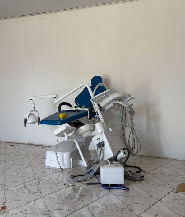 Стомотологическое кресло