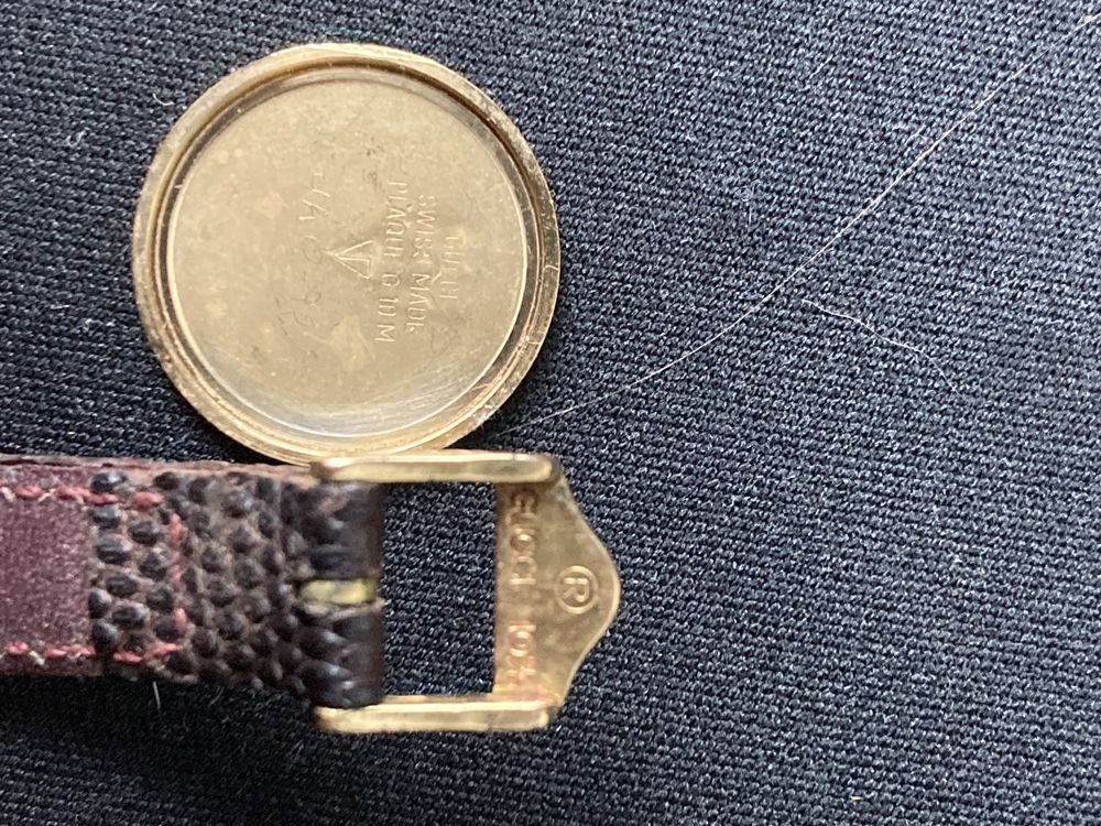 Ceas Gucci de dama vintage placat cu aur