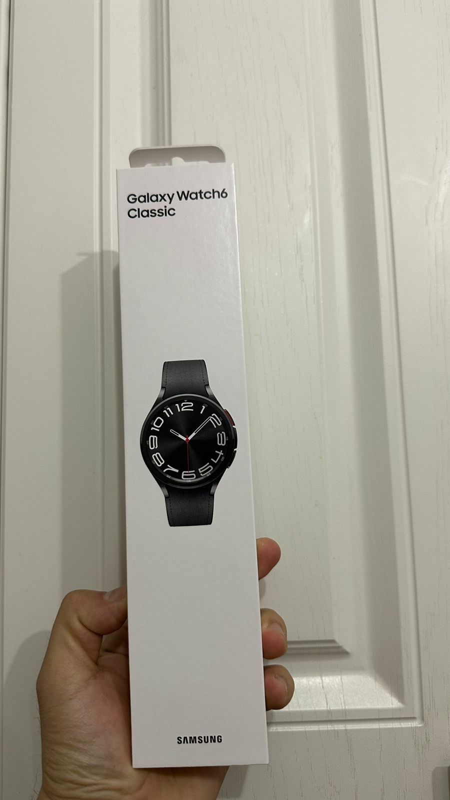 Продам смарт-часы  Samsung Galaxy Watch 6 Classic, 42,5 mm черный.