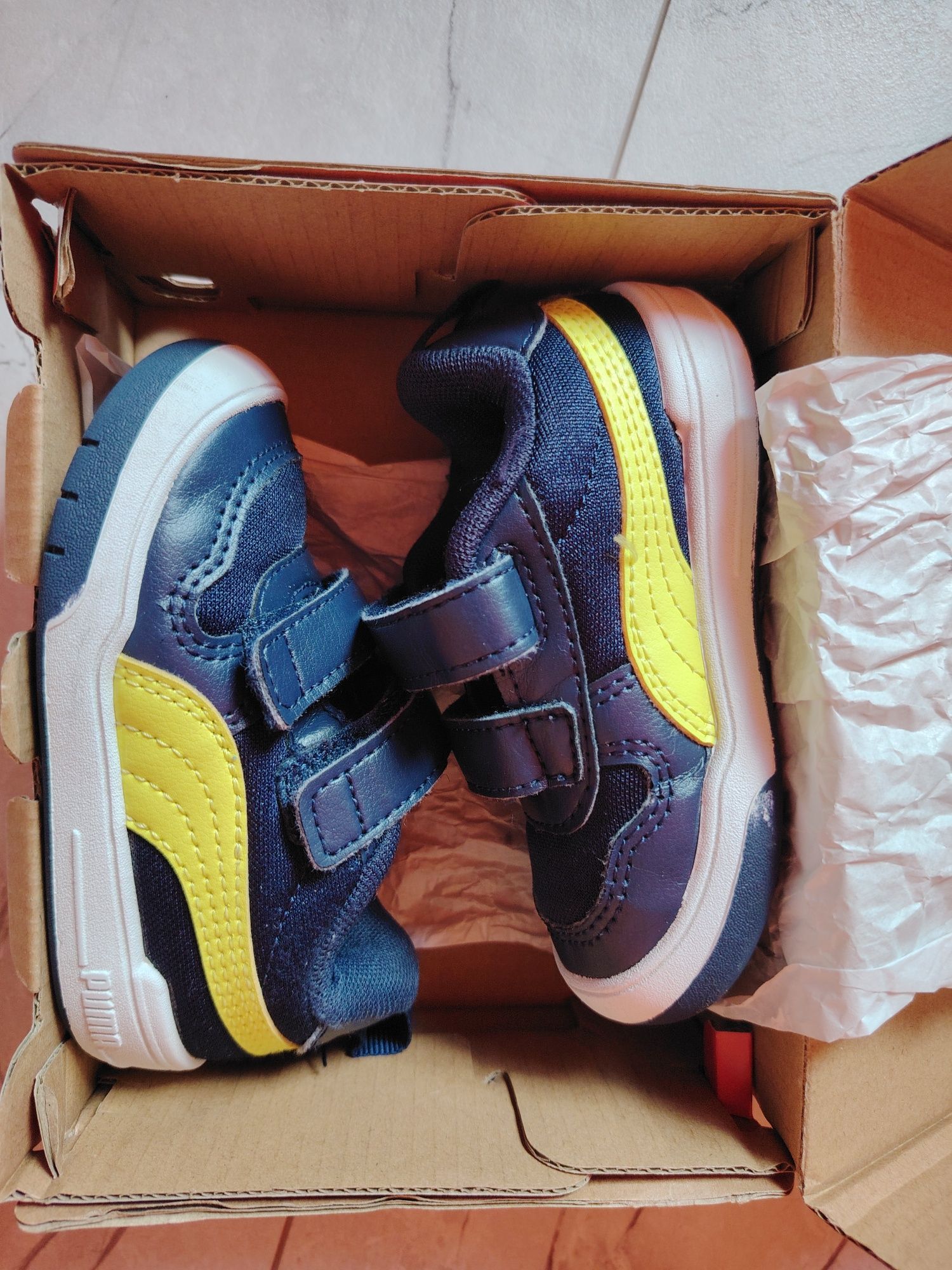 Маратонки PUMA за момче