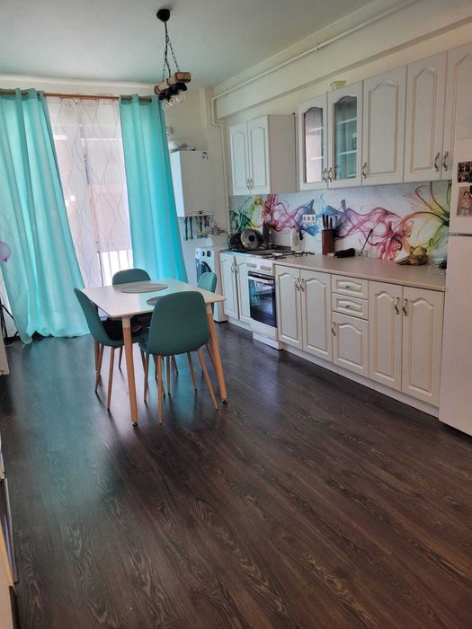 Apartament 2 camere, Galaxiei Baciu, parcare privata, jacuzzi, balcon