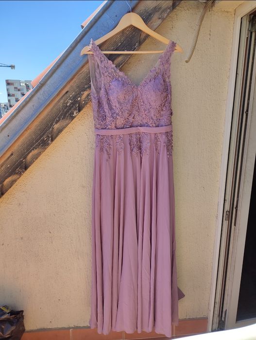 Офицялна рокля...