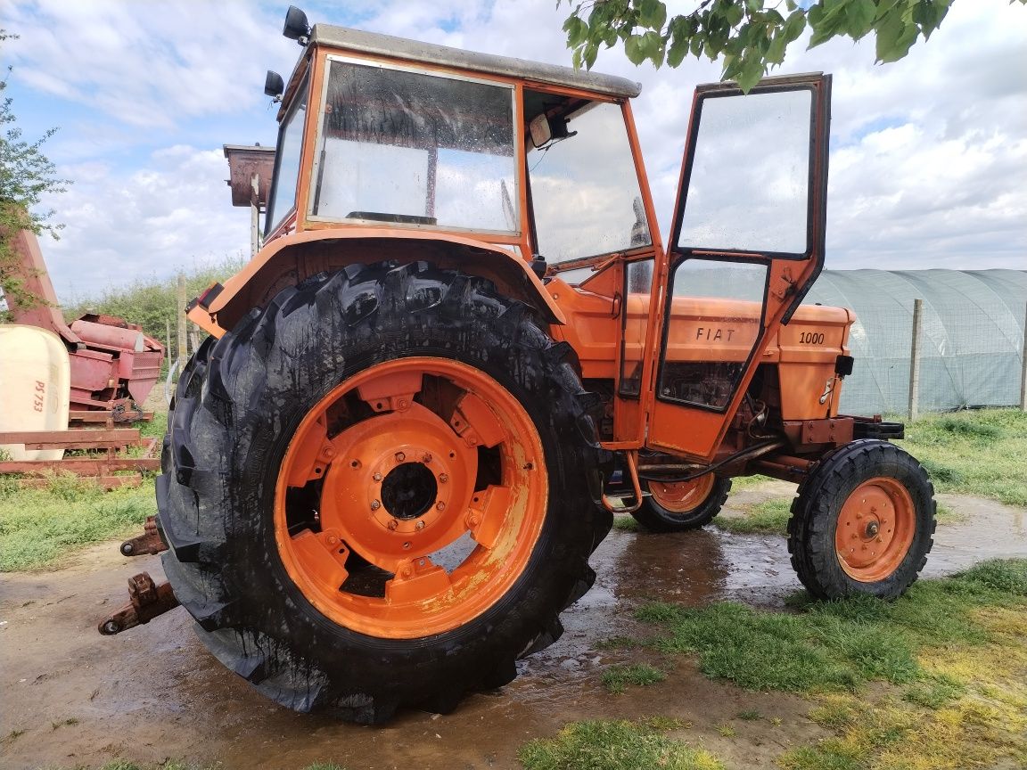 Tractor FIAT 1000