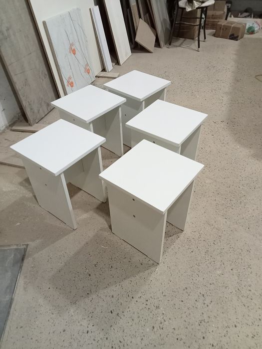 Продается табуретка 2000тг штук