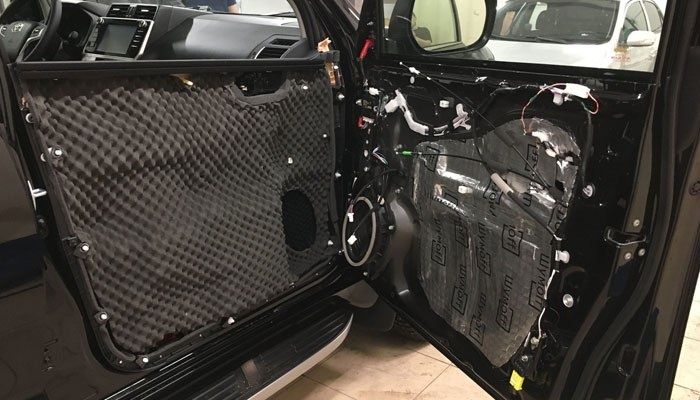 Химчистка  авто  полировка Шумоизоляция    Аксия 600 000 минг сум
