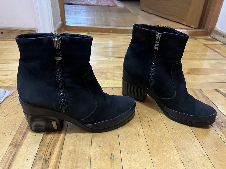 Сапоги ботфорты (Италия ) натуральная кожа, идеальное состояние