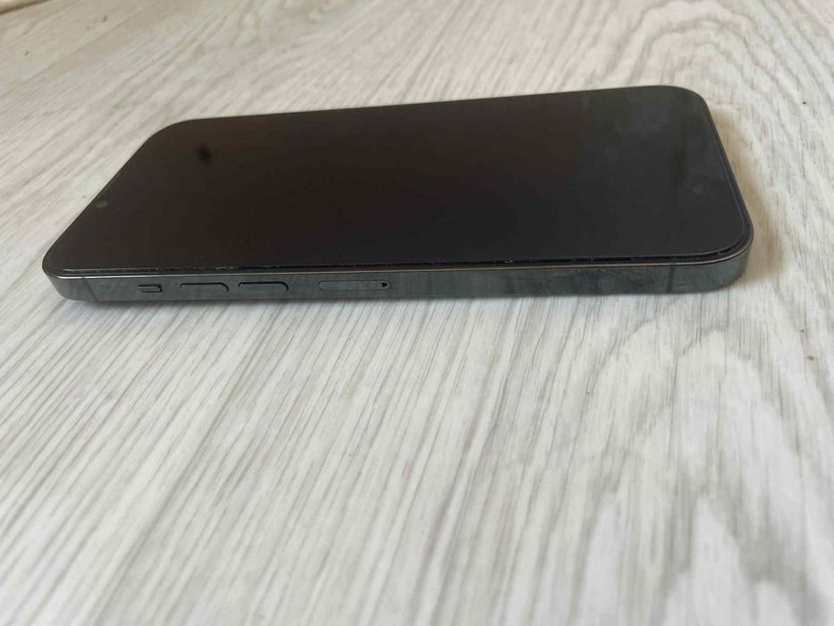 Vând Iphone 13 pro Max, 82% baterie