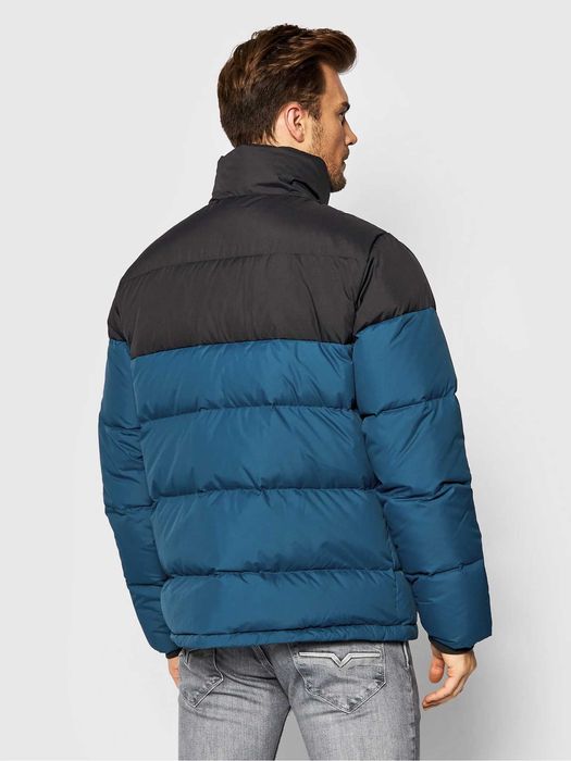 яке JACK WOLFSKIN Размер М Модел 1206421