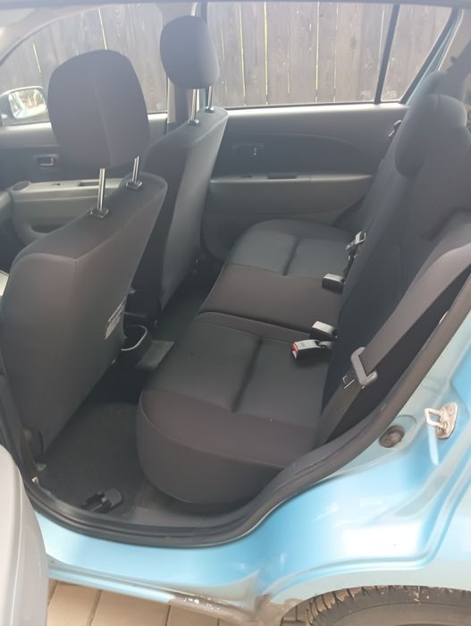 Vând Subaru Justy