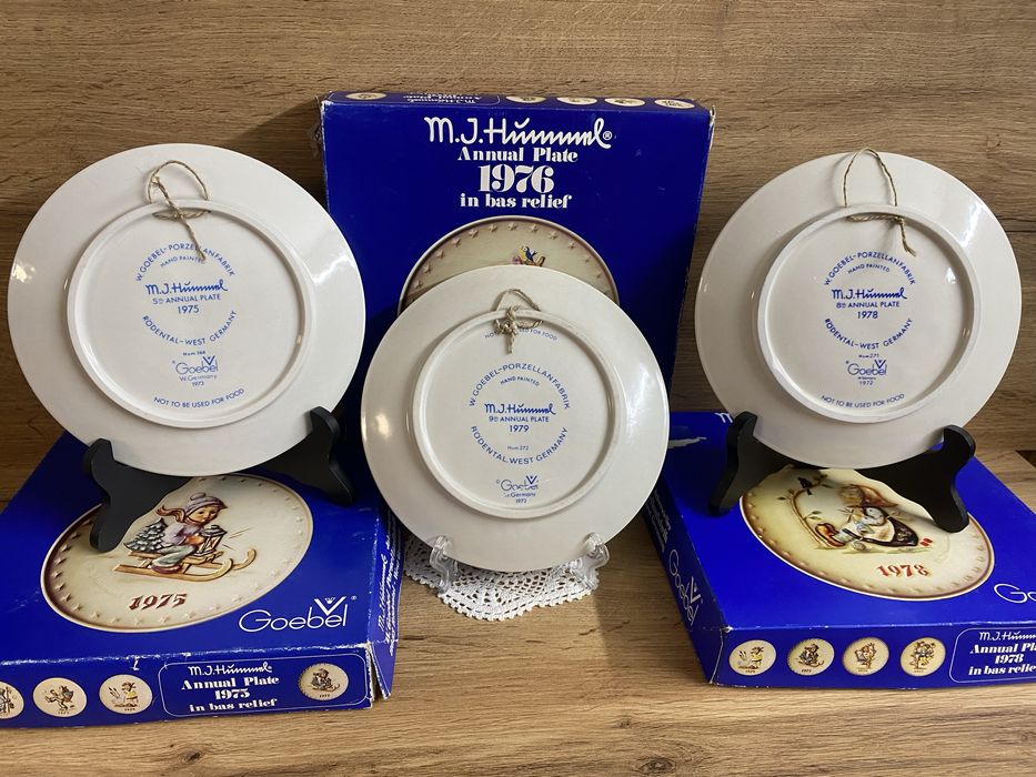 Порцеланови чинии за стена